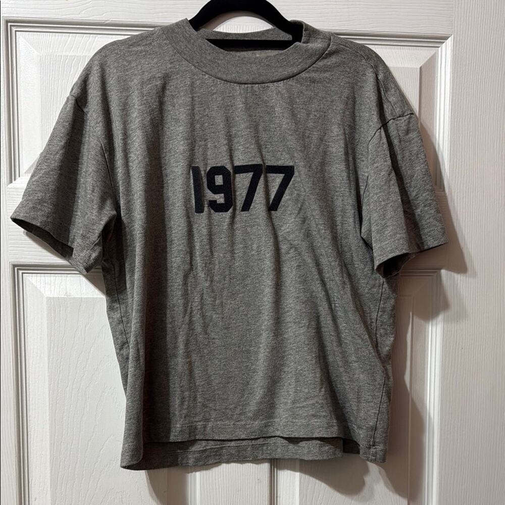 Essentials Fear of‎ God 1977 Short Sleeve Shirt Gray Size Large